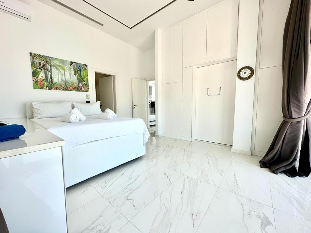 Leblanc Luxurious Beachfront Villa, Gcollectiongr Ermioni Dış mekan fotoğraf
