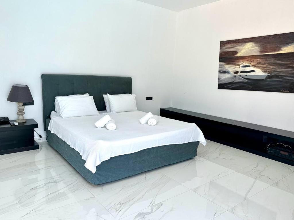 Leblanc Luxurious Beachfront Villa, Gcollectiongr Ermioni Dış mekan fotoğraf